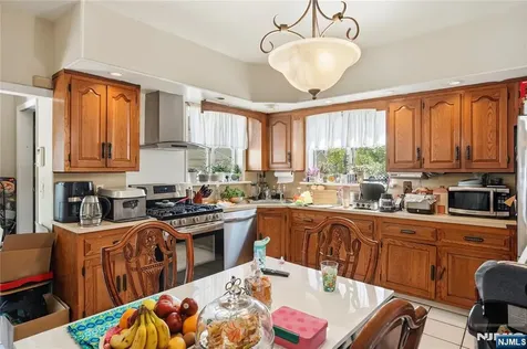 33-35 Pulaski Place Hackensack NJ 07601