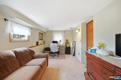 8 Ivan Road West Milford NJ 07480