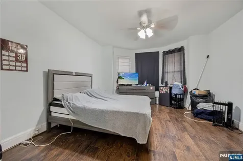 196 Windsor Street Kearny NJ 07032