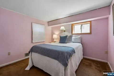 10 Whitman Street Bloomfield NJ 07003