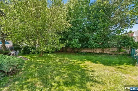10 Whitman Street Bloomfield NJ 07003