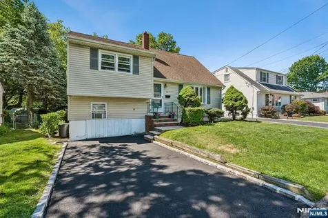 10 Whitman Street Bloomfield NJ 07003