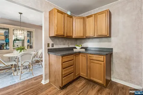 10 Whitman Street Bloomfield NJ 07003
