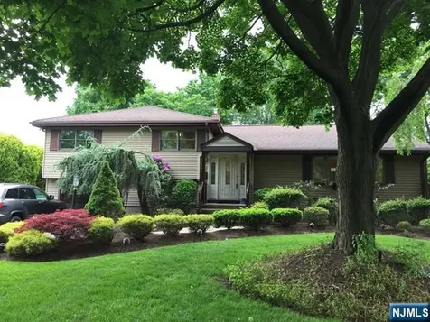 212 Delmar Avenue Glen Rock NJ 07452