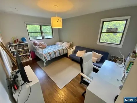 212 Delmar Avenue Glen Rock NJ 07452