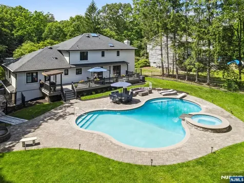 36 Ivy Place Wayne NJ 07470