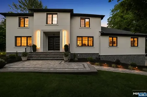 36 Ivy Place Wayne NJ 07470
