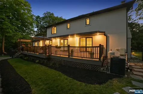 36 Ivy Place Wayne NJ 07470