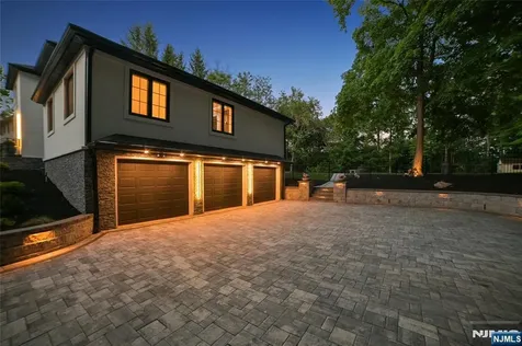 36 Ivy Place Wayne NJ 07470