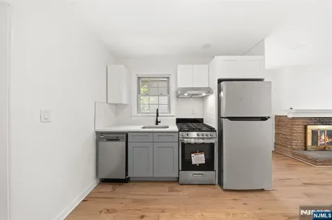 493 Beverly Road Teaneck NJ 07666