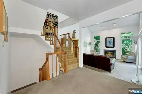 172 Grandview Lane Mahwah NJ 07430