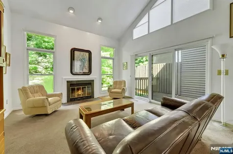 172 Grandview Lane Mahwah NJ 07430
