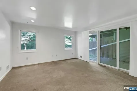 172 Grandview Lane Mahwah NJ 07430