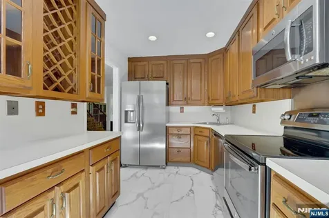 172 Grandview Lane Mahwah NJ 07430