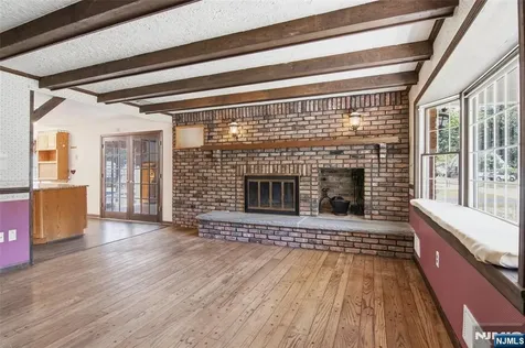 1252 Ringwood Avenue Pompton Lakes NJ 07442