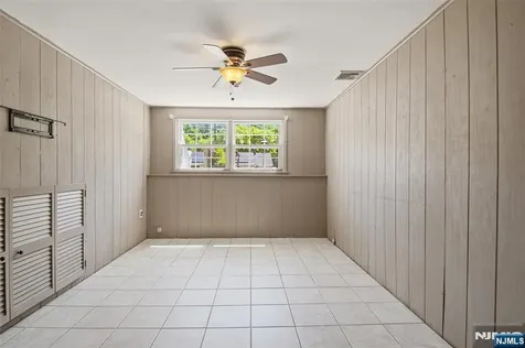 1252 Ringwood Avenue Pompton Lakes NJ 07442