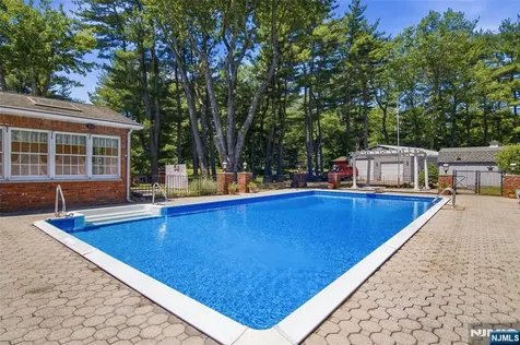 1252 Ringwood Avenue Pompton Lakes NJ 07442