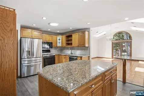 1252 Ringwood Avenue Pompton Lakes NJ 07442