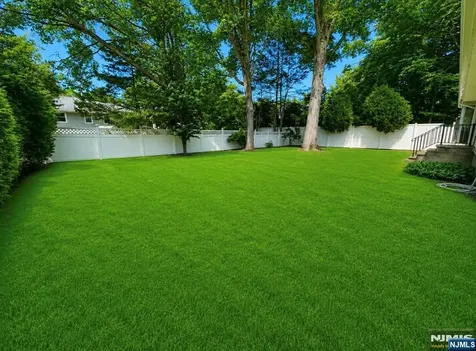 622 Valley Court Twp Of Washington NJ 07676
