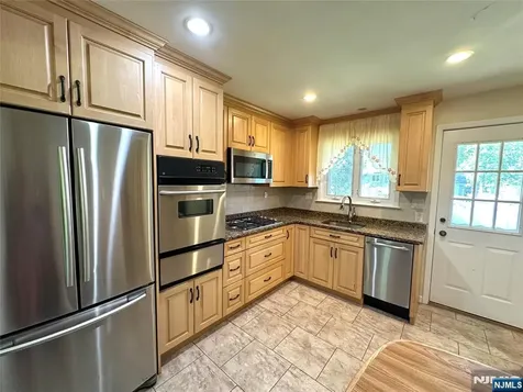 622 Valley Court Twp Of Washington NJ 07676