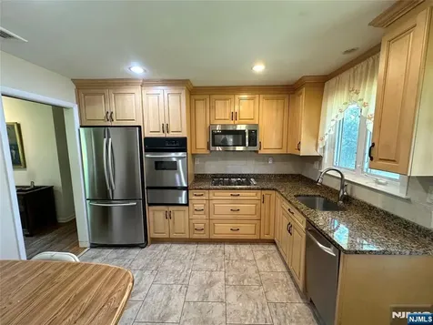 622 Valley Court Twp Of Washington NJ 07676