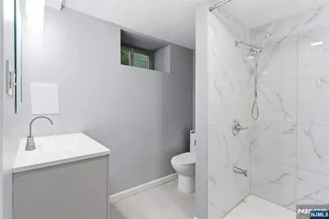 3 Winthrop Terrace East Orange NJ 07018