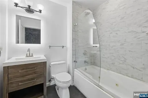 399 11th Street Palisades Park NJ 07650