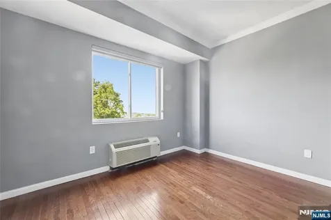 399 11th Street Palisades Park NJ 07650
