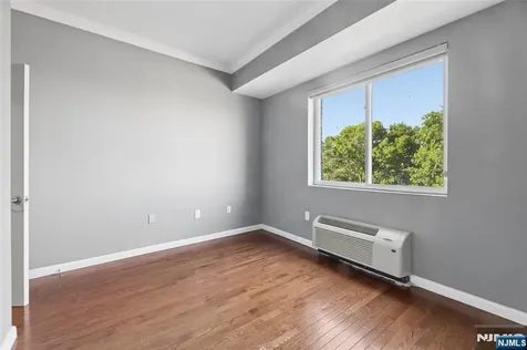 399 11th Street Palisades Park NJ 07650