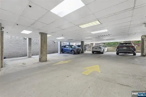 399 11th Street Palisades Park NJ 07650