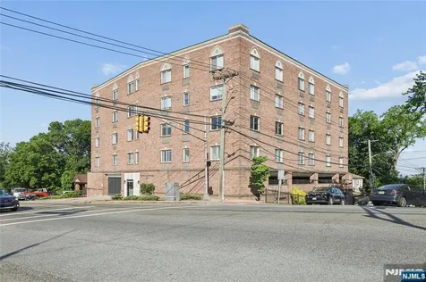 399 11th Street Palisades Park NJ 07650