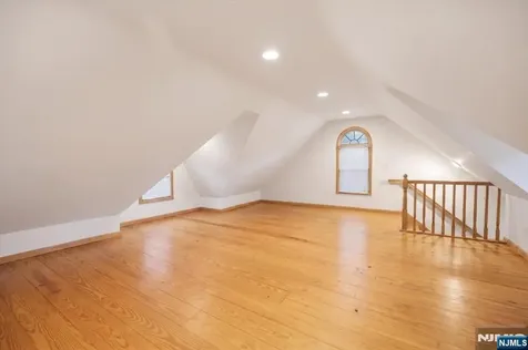 148 Spring Valley Road Montvale NJ 07645