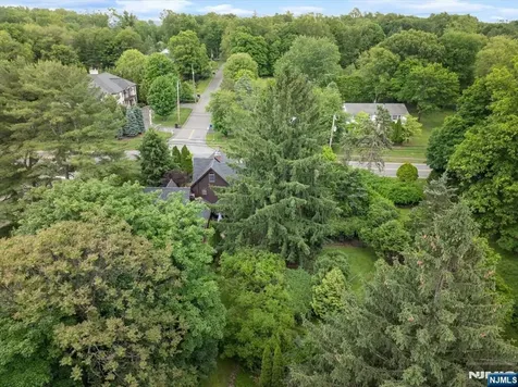 148 Spring Valley Road Montvale NJ 07645