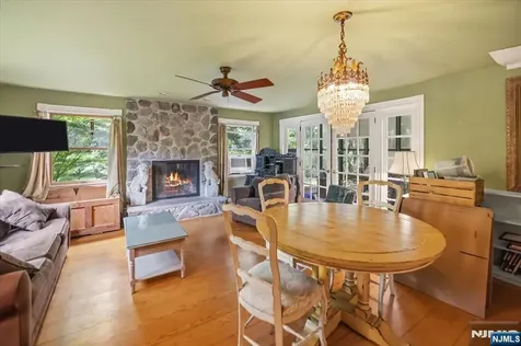 148 Spring Valley Road Montvale NJ 07645