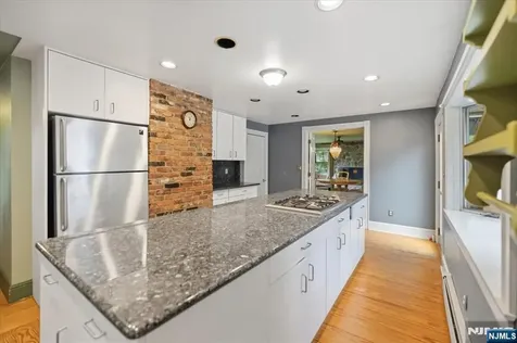148 Spring Valley Road Montvale NJ 07645