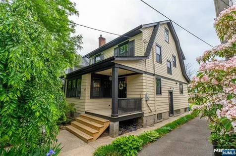 16 Coolidge Avenue Bloomfield NJ 07003