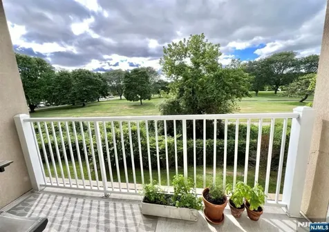 3111 Windsor Park Court Englewood NJ 07631