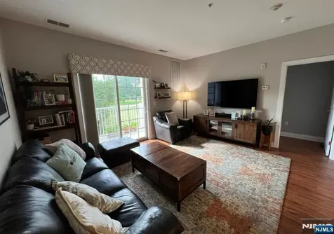 3111 Windsor Park Court Englewood NJ 07631