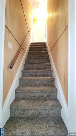 609 Chase Avenue Lyndhurst NJ 07071