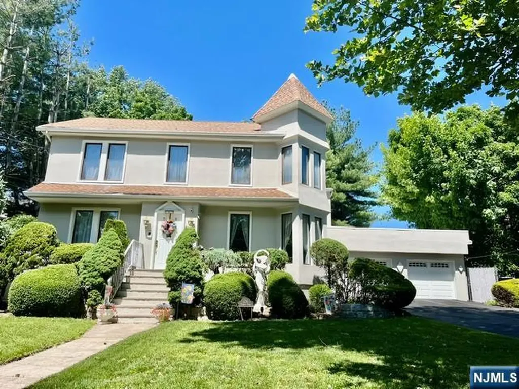 256 Teaneck Road Ridgefield Park NJ 07660