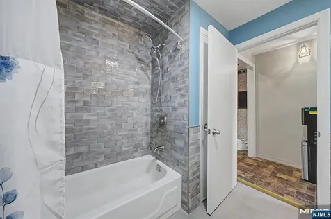 788 Belmont Avenue North Haledon NJ 07508