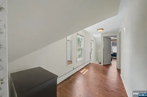 788 Belmont Avenue North Haledon NJ 07508