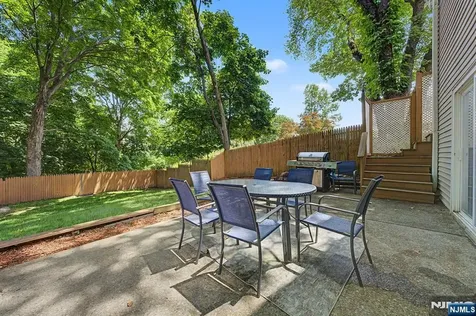 788 Belmont Avenue North Haledon NJ 07508