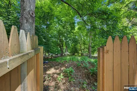 788 Belmont Avenue North Haledon NJ 07508
