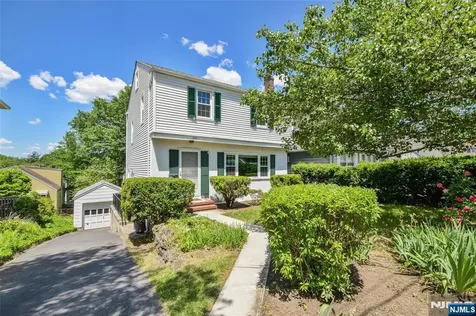 234 Ridgefield Avenue Bogota NJ 07603