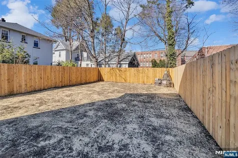 249 Hillside Leonia NJ 07605