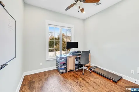 37 Glenfair Road Glen Rock NJ 07452