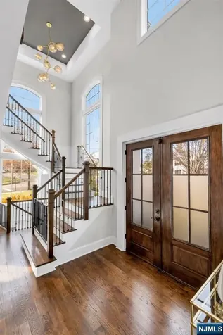 37 Glenfair Road Glen Rock NJ 07452