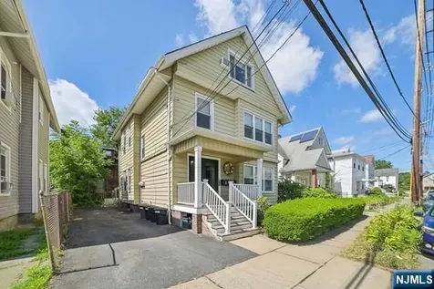 16 Henry Street Bloomfield NJ 07003
