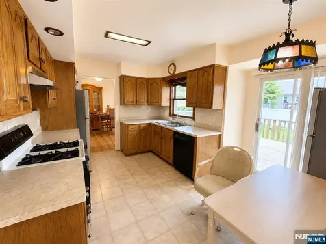 224 Sherwood Avenue Paterson NJ 07502